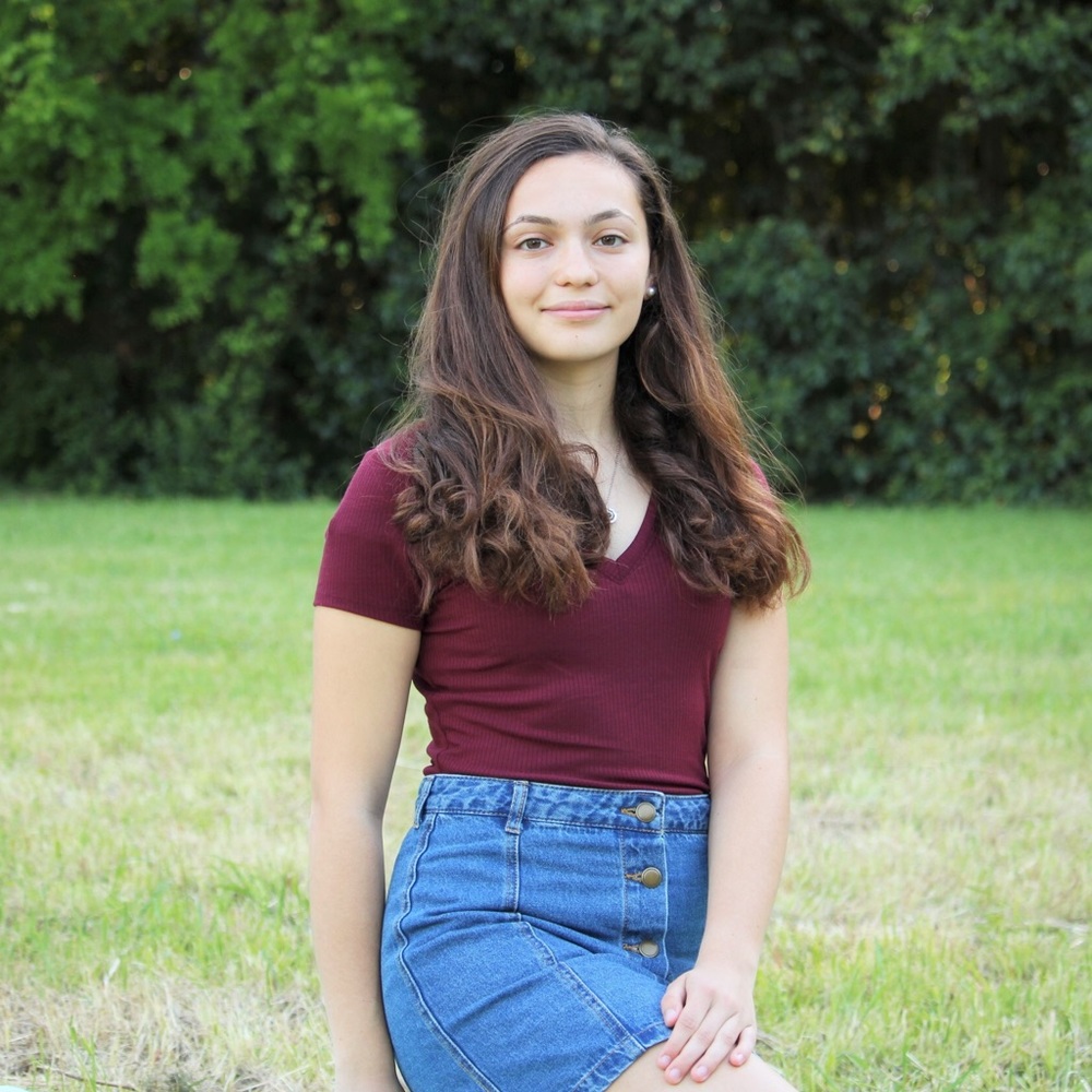 Meet your Posher, Nicole